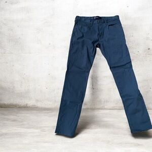 GAP Men's grey slim pant 32x32
